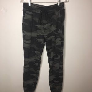 Target Wild Fable® Women’s Camo Sweatpants